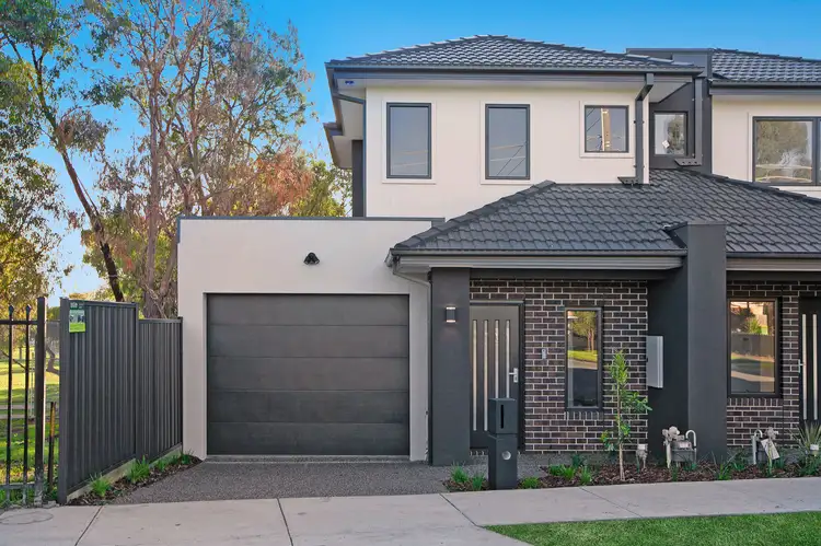 1B Maryborough Avenue, Kingsbury VIC 3083