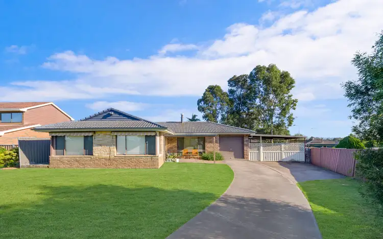 19 Cronulla Crescent, Woodbine NSW 2560