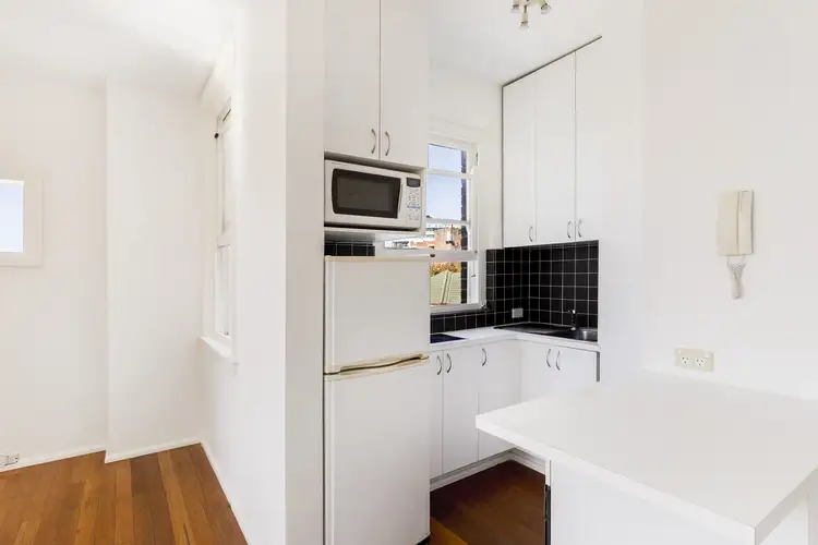 Sixth view of Homely studio listing, 408/3-5 Greenknowe Avenue, Elizabeth Bay NSW 2011