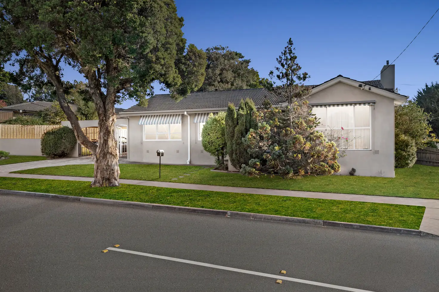Main view of Homely house listing, 32 Derna Crescent, Frankston VIC 3199