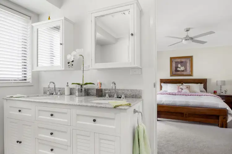 Fifth view of Homely house listing, 2 Links Court, Invermay Park VIC 3350