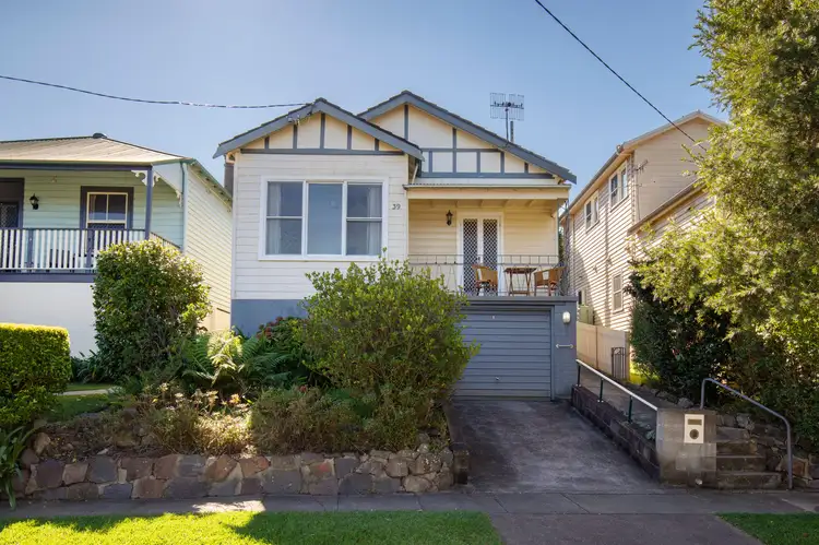 39 Portland Place, New Lambton NSW 2305