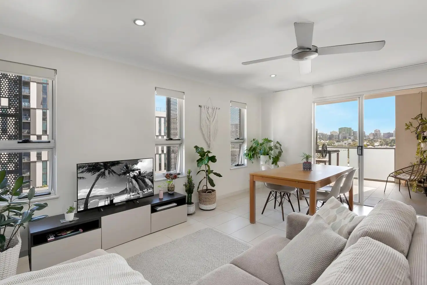Main view of Homely apartment listing, 1702/67 Linton Street, Kangaroo Point QLD 4169