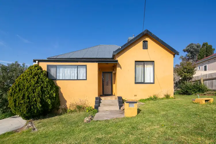 16 Lansdowne Street, Goulburn NSW 2580