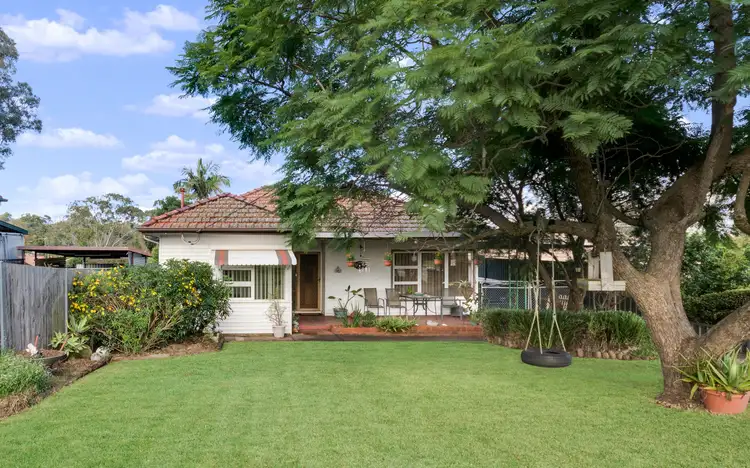 79 Hoddle Avenue, Bradbury NSW 2560