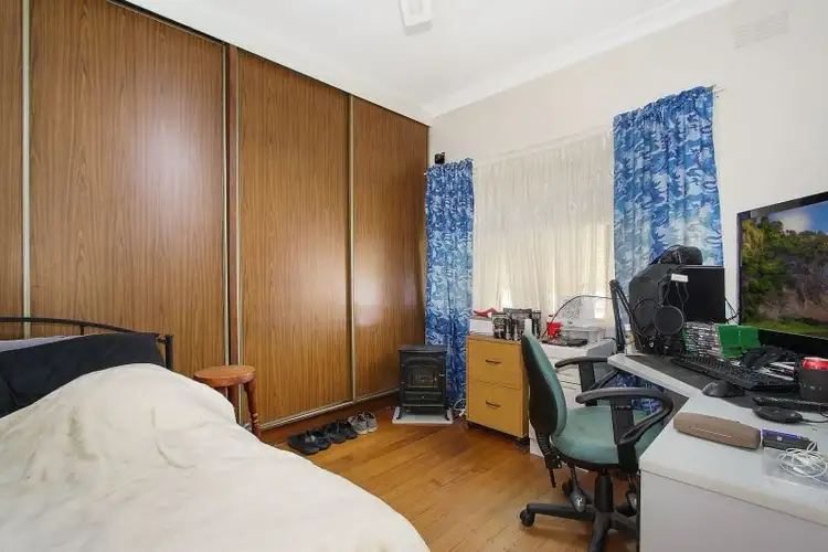 Fourth view of Homely house listing, 8 Cummings Street, Wodonga VIC 3690