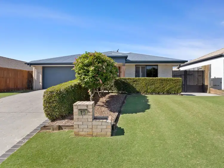 19 Lido Circuit, Warner QLD 4500