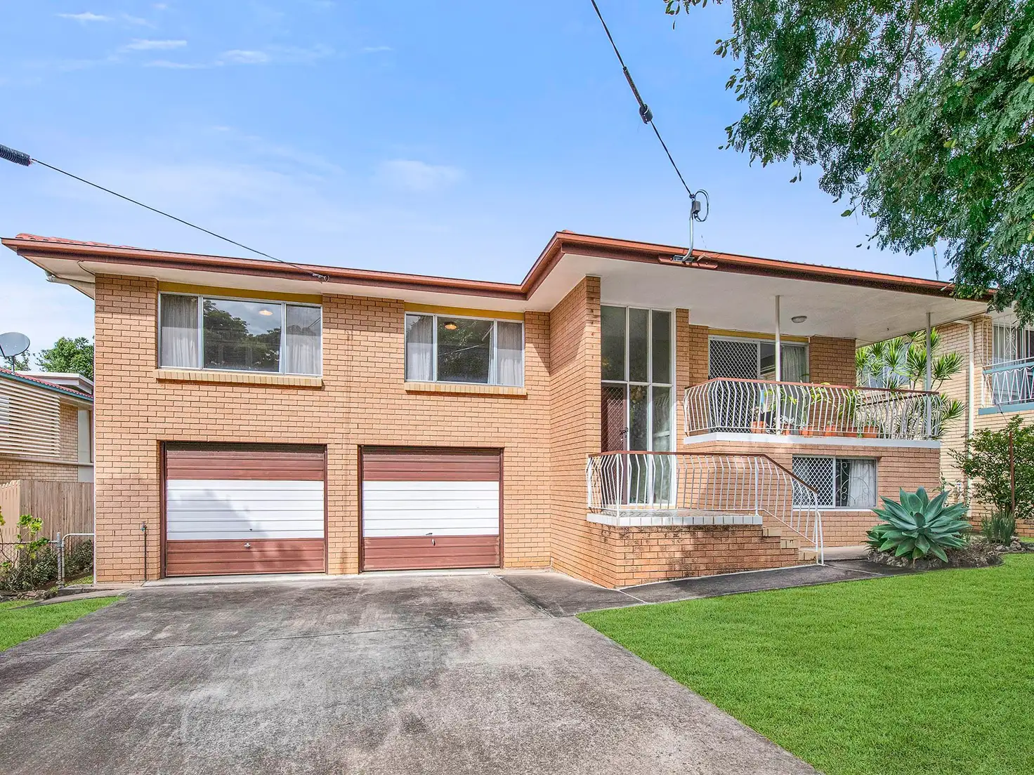 Main view of Homely house listing, 39 Salandra Street, Mansfield QLD 4122