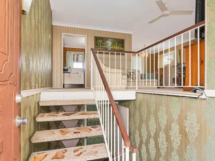 Second view of Homely house listing, 39 Salandra Street, Mansfield QLD 4122