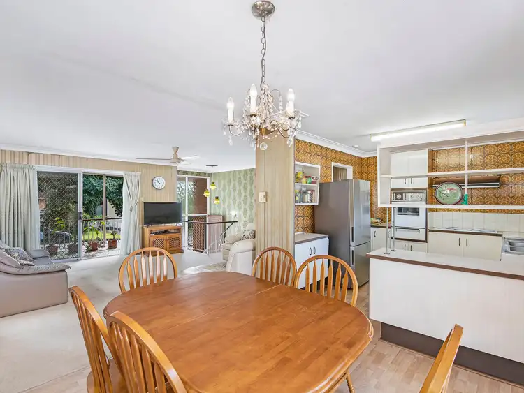 Fourth view of Homely house listing, 39 Salandra Street, Mansfield QLD 4122