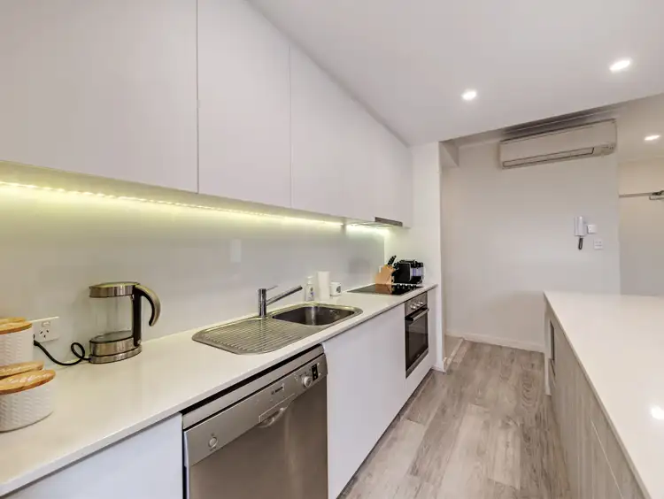 Fourth view of Homely unit listing, 6/15 Leonard Street, Victoria Park WA 6100