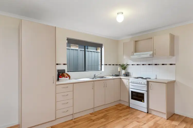 Fifth view of Homely house listing, 4 Kari Crescent, Huntfield Heights SA 5163