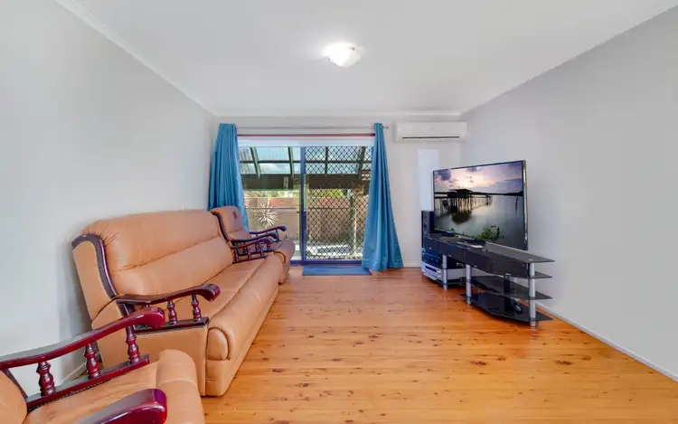 Second view of Homely house listing, 7 Aldinga Place, Bradbury NSW 2560