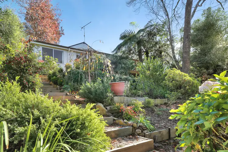 28 Strathearn Road (access via Queens Rd), Leura NSW 2780