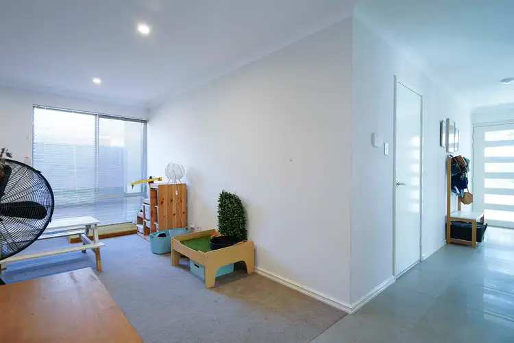 Sixth view of Homely house listing, 5 Lockhart Crescent, South Guildford WA 6055