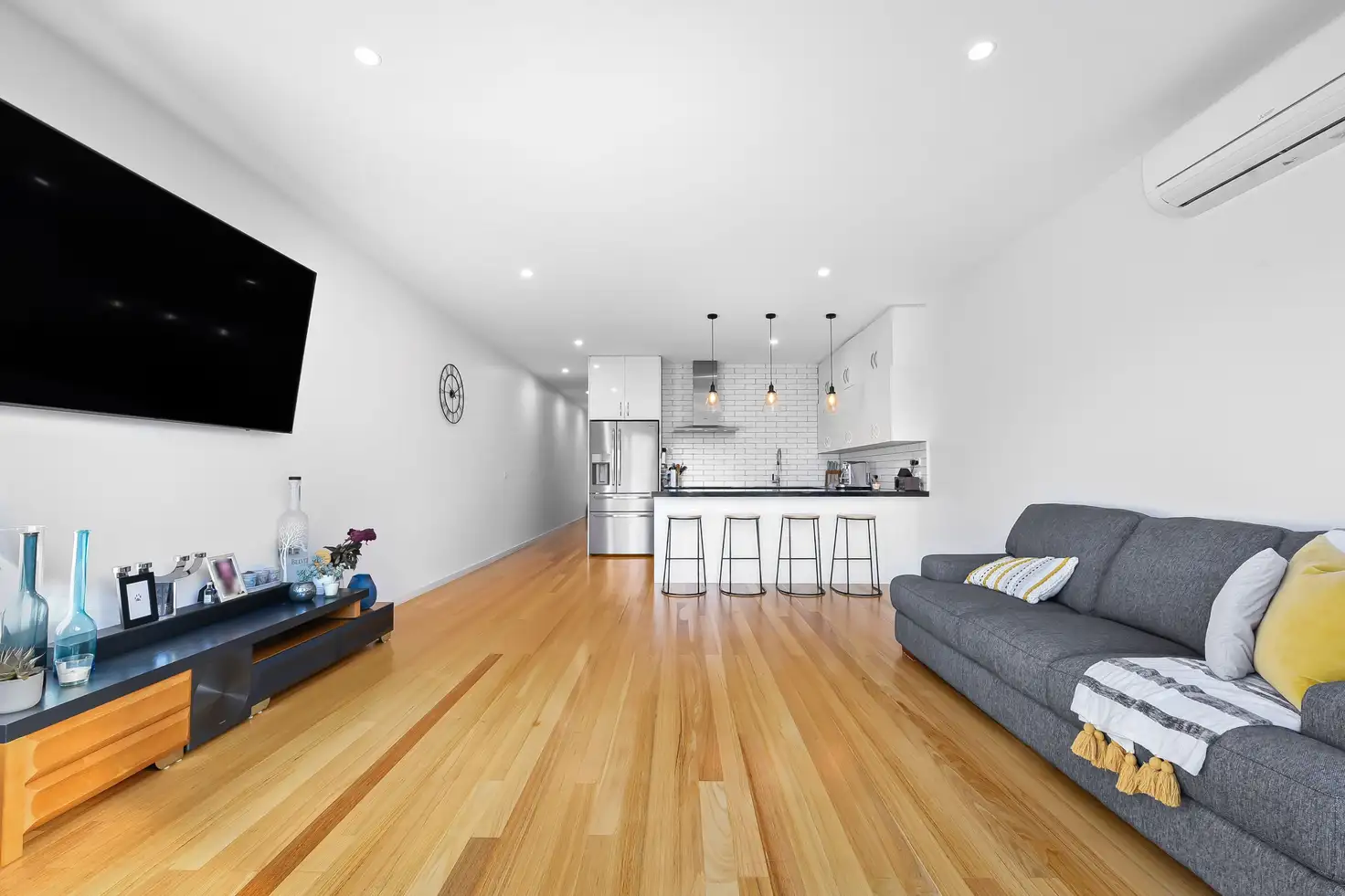 Main view of Homely townhouse listing, 3/22 Burns Avenue, Clayton South VIC 3169