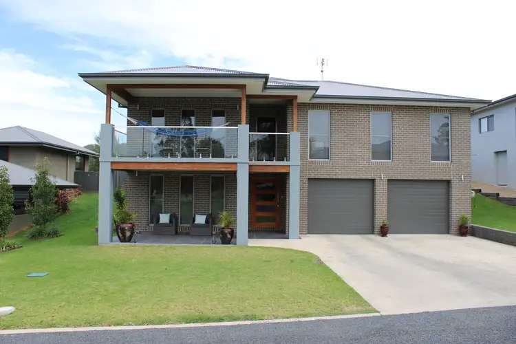 5 Vincent Place, Inverell NSW 2360