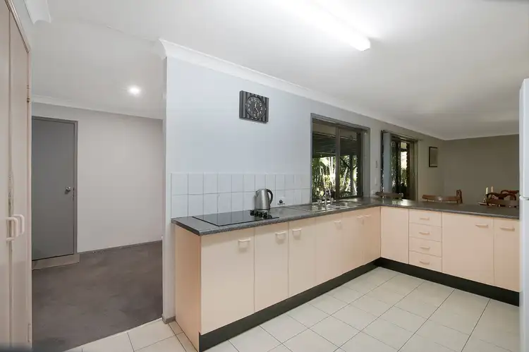 Seventh view of Homely house listing, 10 Lanreath Court, Alexandra Hills QLD 4161
