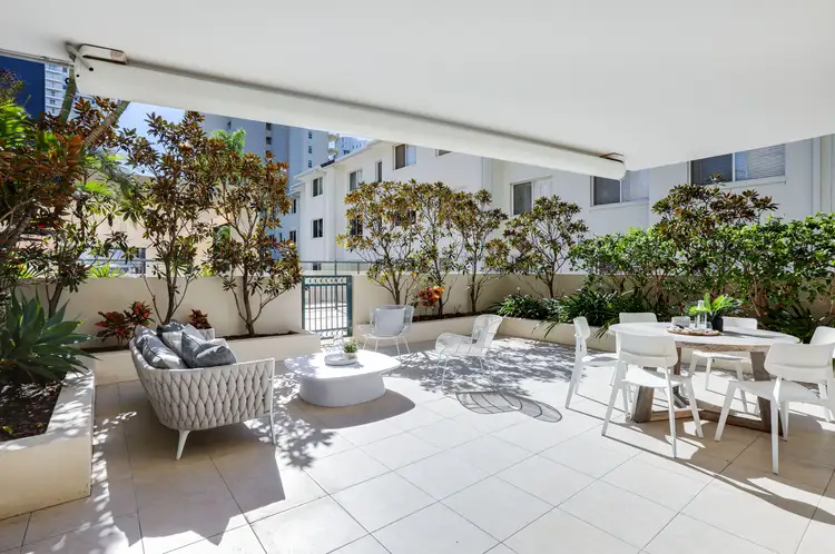 Main view of Homely apartment listing, 2/5-7 Cronin Avenue, Main Beach QLD 4217
