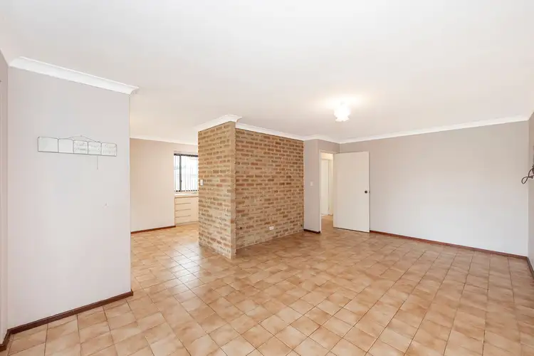 1 Cadbury Street, Warnbro WA 6169