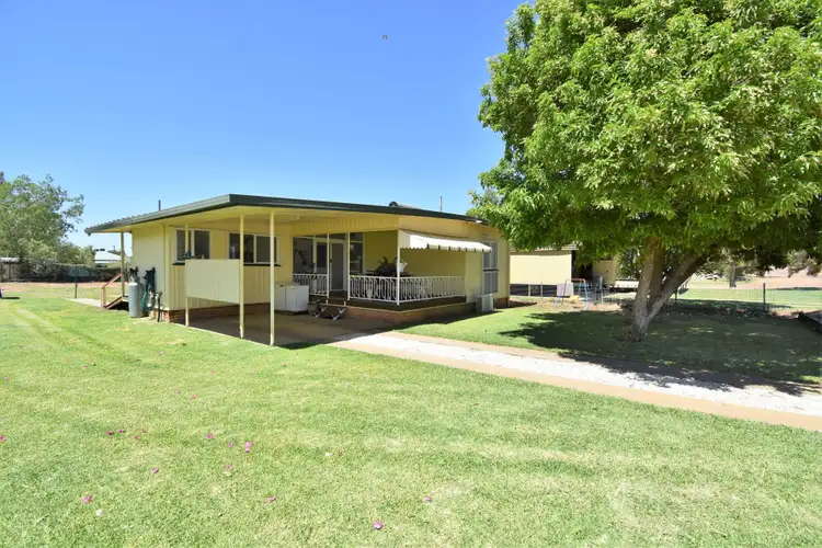 37 Quail Street, Longreach QLD 4730