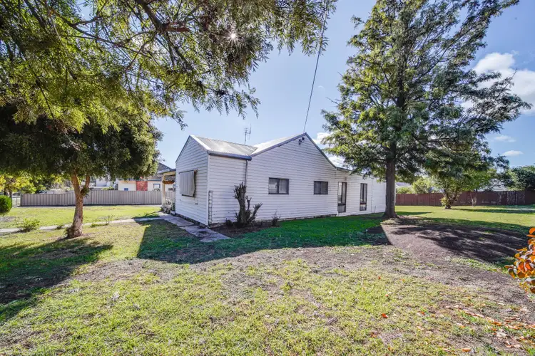 Fifth view of Homely house listing, 10 Bolt Street, Long Gully VIC 3550