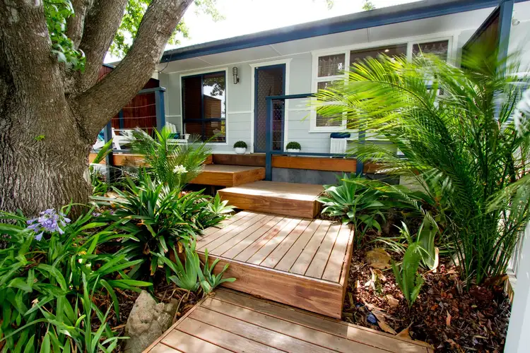 12 Hale Avenue, Nowra NSW 2541