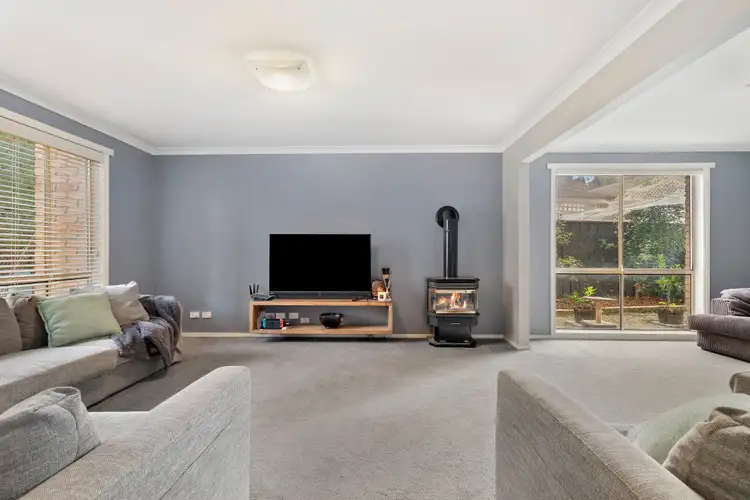 Third view of Homely house listing, 10 Woolmer Court, Frankston South VIC 3199