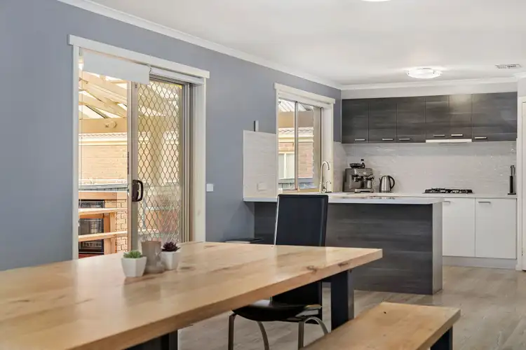 Fifth view of Homely house listing, 10 Woolmer Court, Frankston South VIC 3199