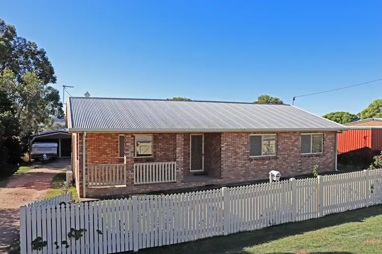 11 Robyn Street, Rosenthal Heights QLD 4370