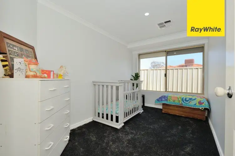 Fifth view of Homely house listing, 4 Twin View, Swan View WA 6056