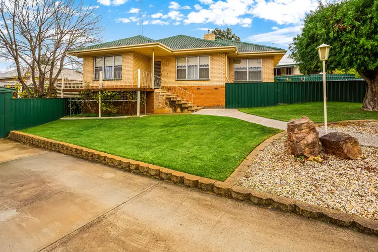 20 Harriett Street, Clare SA 5453