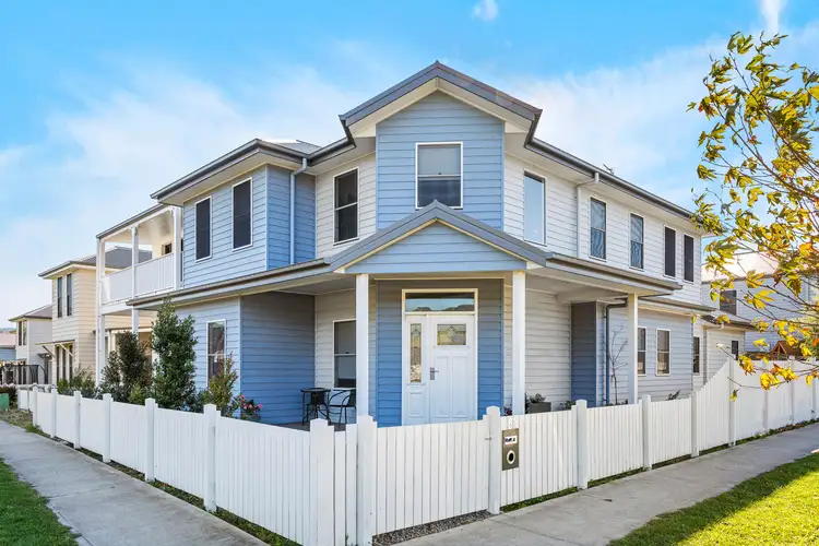 51 Broughton Avenue, Tullimbar NSW 2527