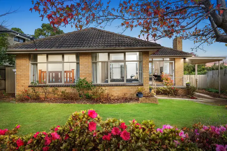 24 Simpson Drive, Mount Waverley VIC 3149