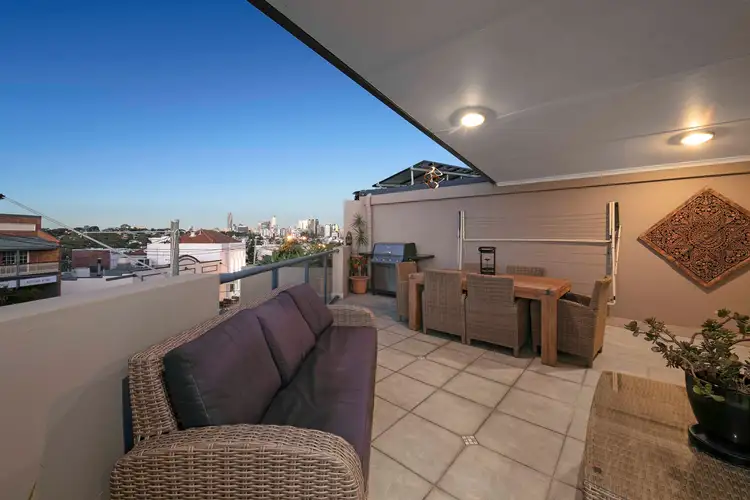 Main view of Homely townhouse listing, 3/252 Given Terrace, Paddington QLD 4064
