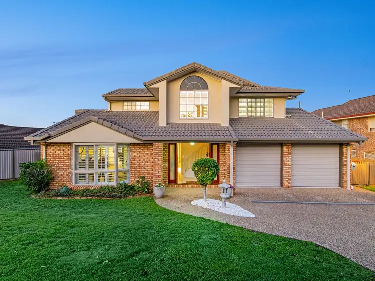 25 St Clair Crescent, Wishart QLD 4122