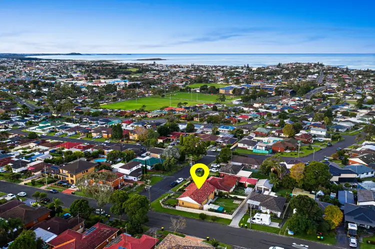 Second view of Homely house listing, 7 Peppermint Street, Barrack Heights NSW 2528