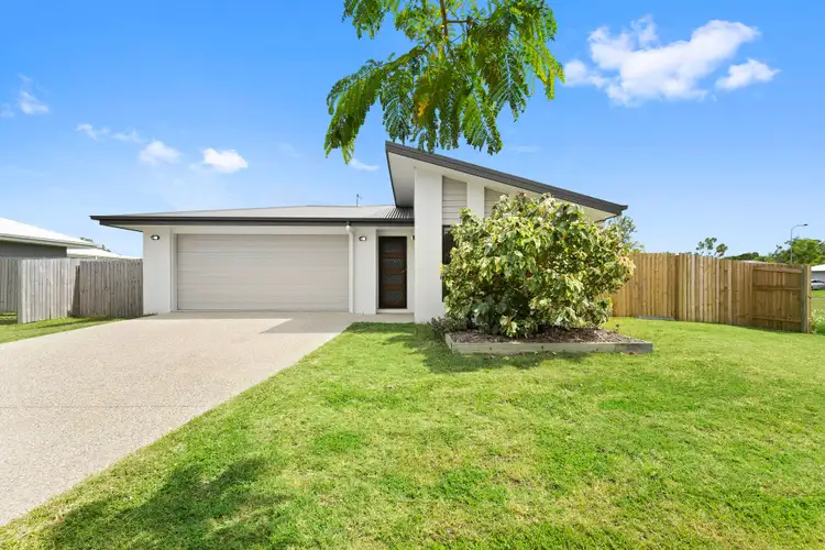15 Olivia Street, Cannonvale QLD 4802