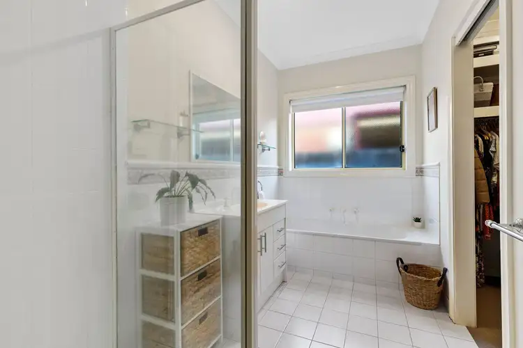 Fourth view of Homely house listing, 4 Francis Court, Lara VIC 3212
