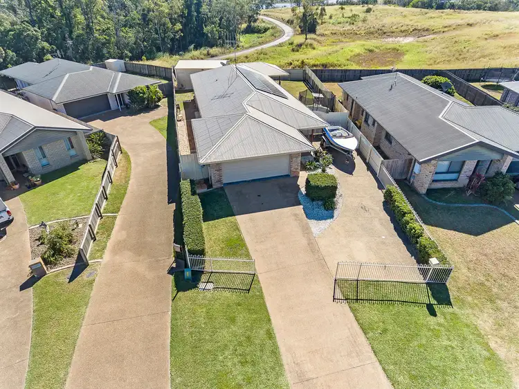 74 Neville Drive, Branyan QLD 4670