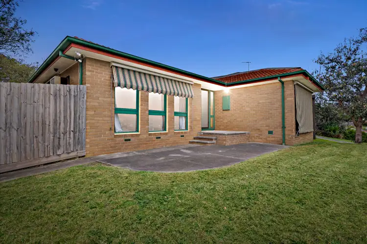 19 Karingal Drive, Frankston VIC 3199