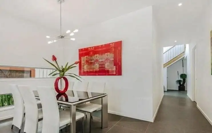 Fifth view of Homely semi-detached listing, 2/76 Heeb Street, Benowa QLD 4217