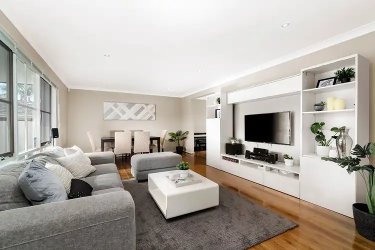 Second view of Homely house listing, 7 Darnley Court, Rowville VIC 3178