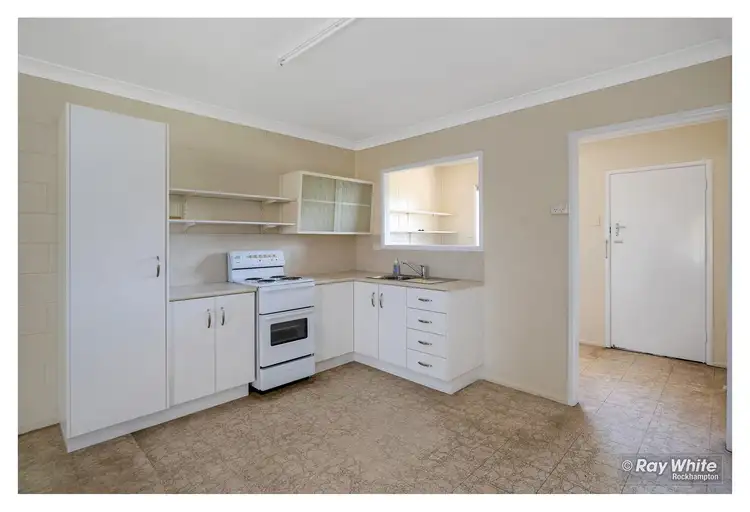 Fourth view of Homely semi-detached listing, 6 Dalton Avenue, Park Avenue QLD 4701
