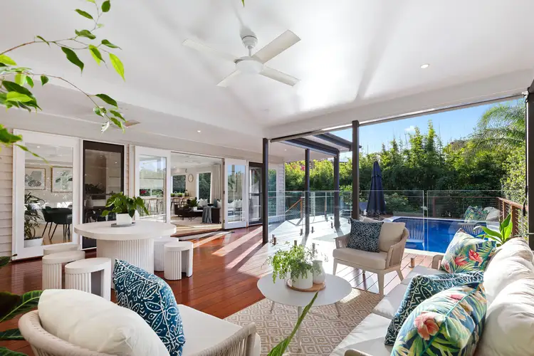 11 Dovedale Crescent, Ashgrove QLD 4060