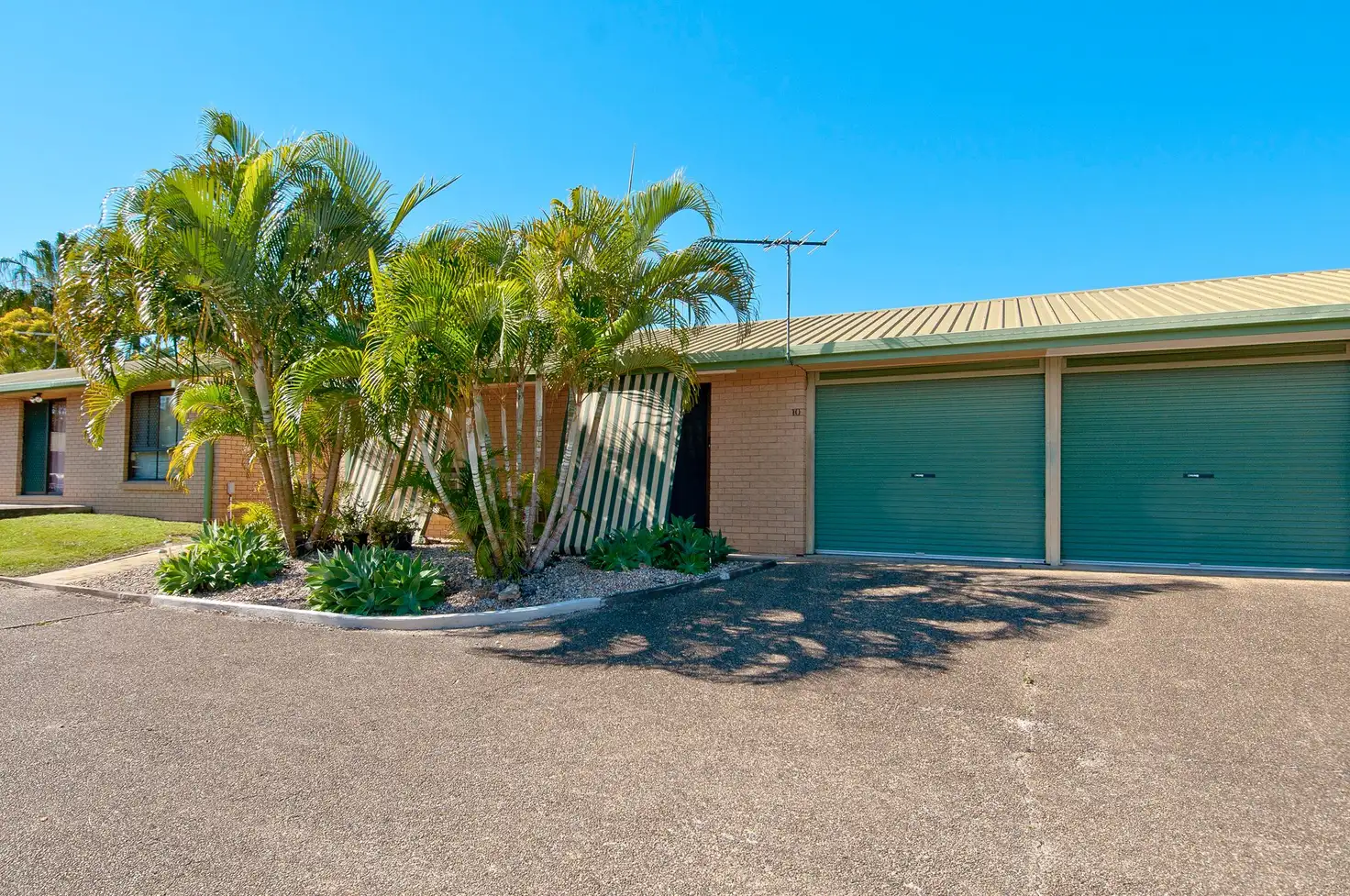 Main view of Homely unit listing, 10/23-25 Monash Road, Loganlea QLD 4131