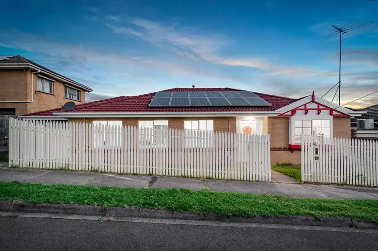 4 Coppard Street, Burwood VIC 3125