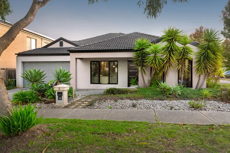 5 Kalimna Avenue, Berwick VIC 3806
