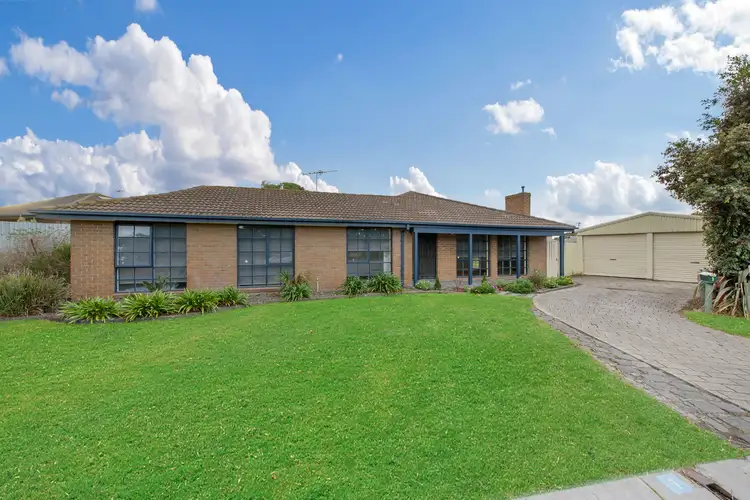 1 Lock Court, Sunbury VIC 3429