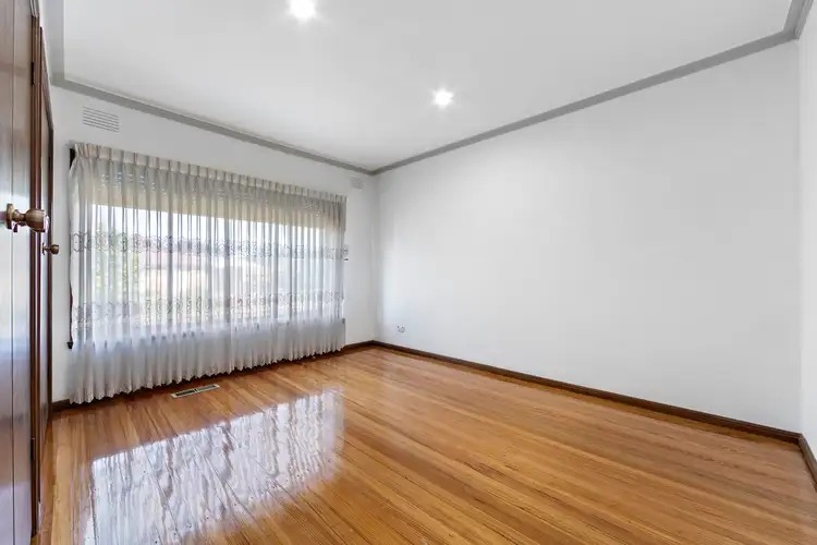 Fifth view of Homely house listing, 40 Linton Drive, Thomastown VIC 3074